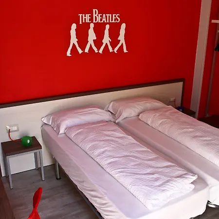 Otel Nologo