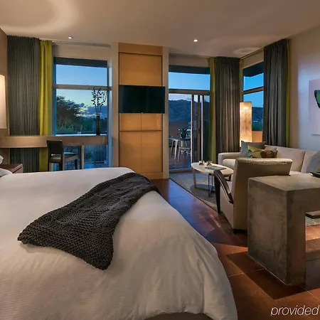 Hotel Nologo 2*