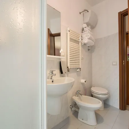 Nologo 2* ג'נובה