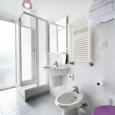 Nologo מלון ג'נובה